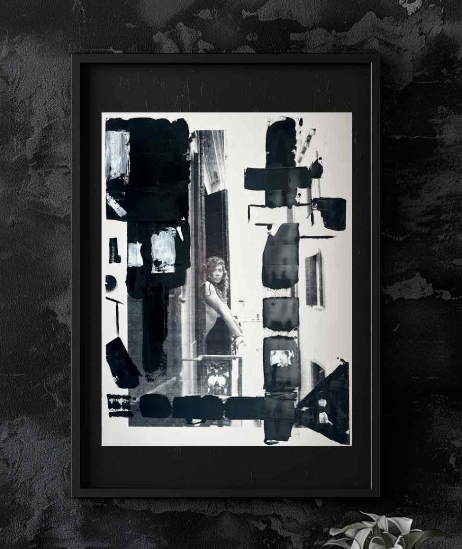 PAINTING "A RAINY DAY IN VENICE" IN BLACK
